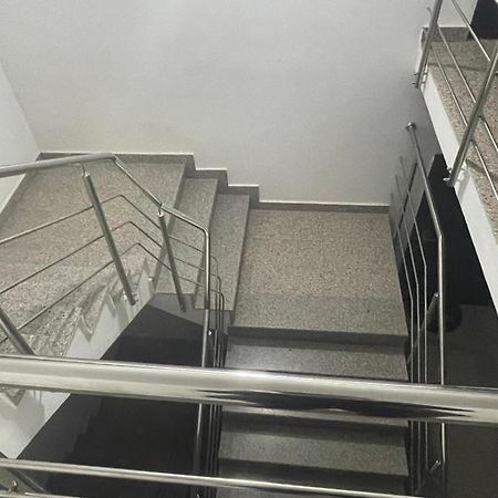Apartament 2 Camere Tirgu Jiu Zsilvásárhely Kültér fotó